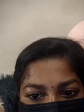 Snapshot of TAMIL_AMMUKUTTYY chatting on 03/27/26, 09:32 TAMIL AMMUKUTTYY online show from 03/27/26, 09:32