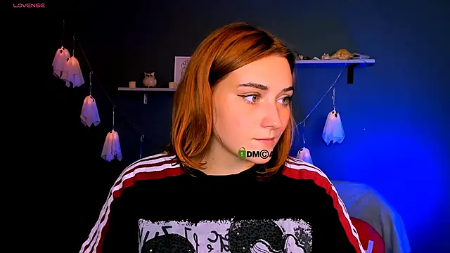 casey meow  online show from 11/02/25, 09:33