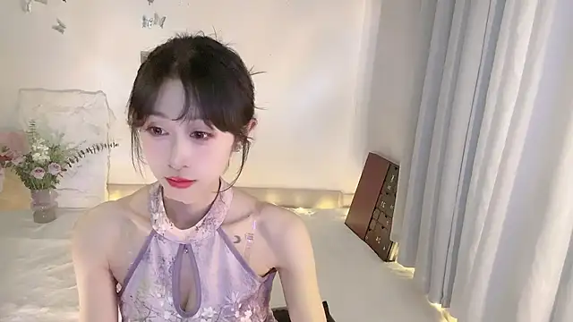 Snapshot of ai-ai-mi chatting on 10/19/25, 11:11 ai-ai-mi online show from 10/19/25, 11:11