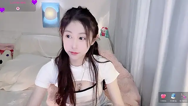 Snapshot of ai-ai-mi chatting on 03/09/26, 01:37 ai-ai-mi online show from 03/09/26, 01:37