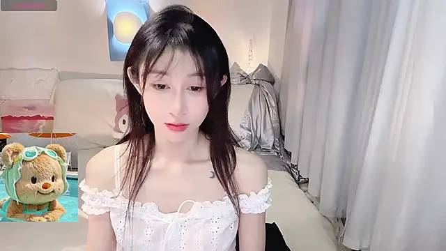 Snapshot of ai-ai-mi chatting on 04/09/26, 09:47 ai-ai-mi online show from 04/09/26, 09:47