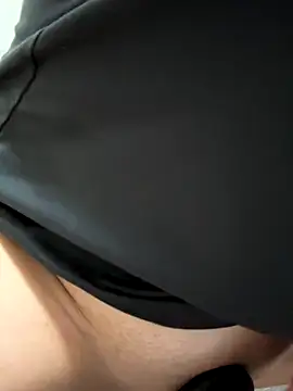 Snapshot of 18cmcast chatting on 10/01/25, 06:52 18cmcast online show from 10/01/25, 06:52