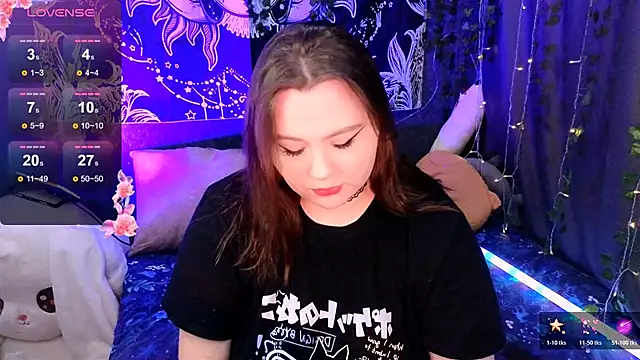 Snapshot of Marshmallowbeauty chatting on 11/14/25, 07:23 Marshmallowbeauty online show from 11/14/25, 07:23