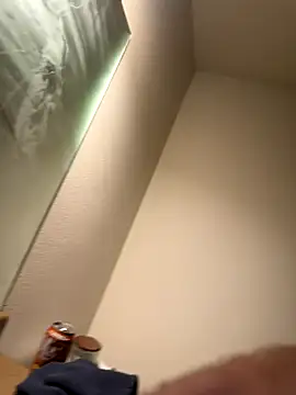 Snapshot of Matthew23Z chatting on 09/22/25, 09:55 Matthew23Z online show from 09/22/25, 09:55