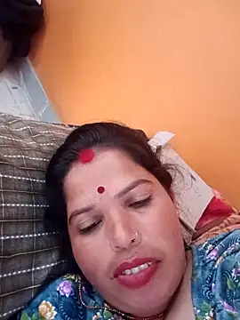 Snapshot of Hott_locky chatting on 11/04/25, 08:24 Hott locky online show from 11/04/25, 08:24