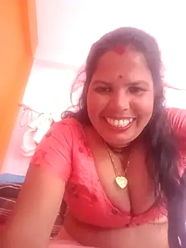 Snapshot of Hott_locky chatting on 11/14/25, 09:30 Hott locky online show from 11/14/25, 09:30