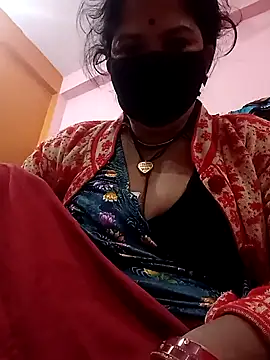 Snapshot of Hott_locky chatting on 11/29/25, 11:08 Hott locky online show from 11/29/25, 11:08