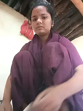 Snapshot of Hot_Shredha chatting on 11/09/25, 02:43 Hot Shredha online show from 11/09/25, 02:43