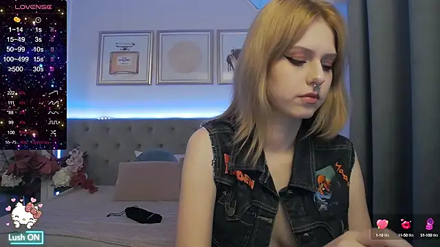 WendyMey online show from 09/30/25, 07:02