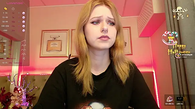 WendyMey online show from 10/30/25, 07:21