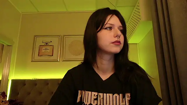 WendyMey online show from 11/20/25, 08:14