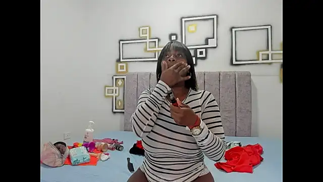 Snapshot of ebony_hard_sex chatting on 09/27/25, 02:55 ebony hard sex online show from 09/27/25, 02:55