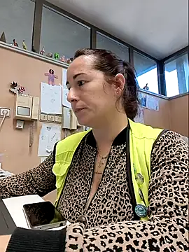 Snapshot of bichota85 chatting on 11/04/25, 10:58 bichota85 online show from 11/04/25, 10:58