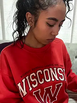 Tatiana 18pink online show from 10/18/25, 02:40