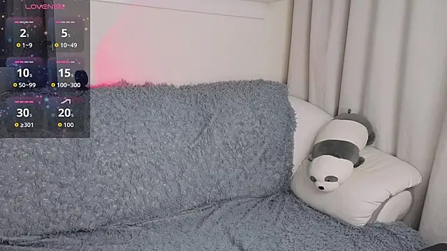  Lua   online show from 11/21/25, 09:02