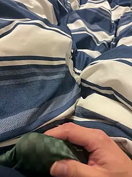 jagmjdw09542 online show from 10/06/25, 12:57