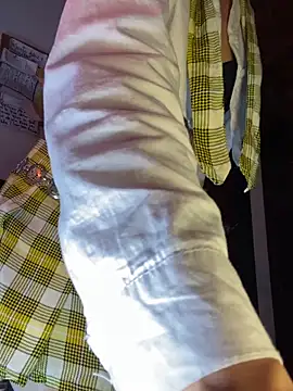 Nymphel1Moth online show from 09/20/25, 11:06