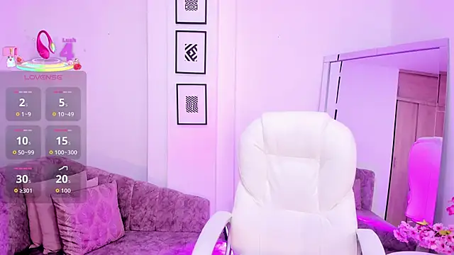 miavegas1 online show from 10/25/25, 11:32