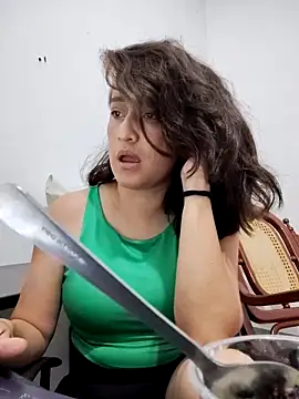 valery506 online show from 10/29/25, 12:46