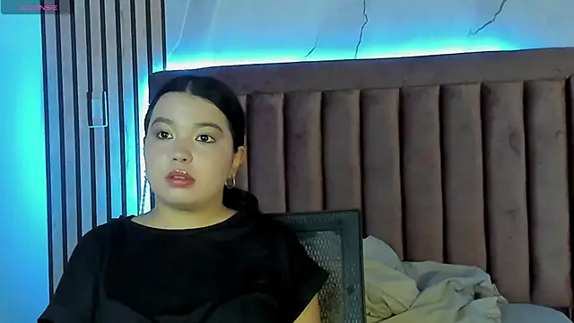 LunaWiill  online show from 09/22/25, 12:18