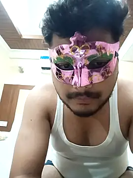 Snapshot of thedelhicouplexxx chatting on 09/20/25, 06:20 thedelhicouplexxx online show from 09/20/25, 06:20