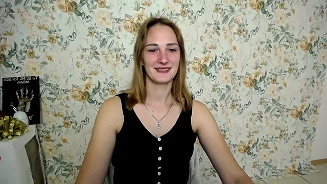 Milana Cutie  online show from 09/23/25, 05:54