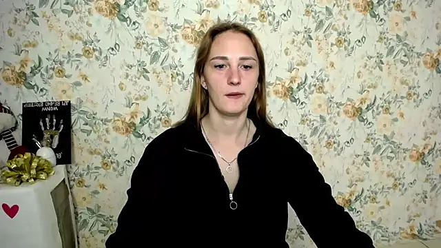 Milana Cutie  online show from 09/24/25, 06:06