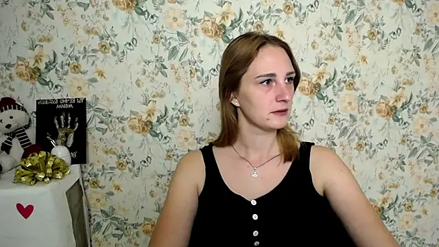 Milana Cutie  online show from 10/02/25, 05:47