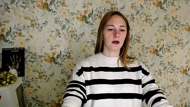 Milana Cutie  online show from 10/08/25, 05:49