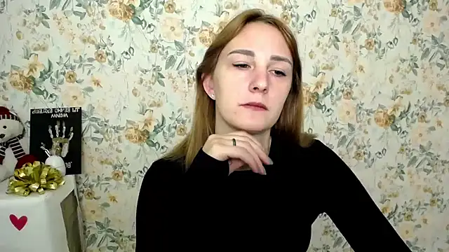 Milana Cutie  online show from 10/09/25, 06:00