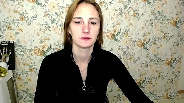 Milana Cutie  online show from 10/13/25, 05:51