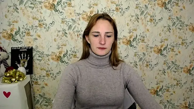 Milana Cutie  online show from 10/14/25, 05:52