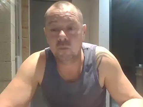 hugoboys4576 online show from 10/20/25, 04:40