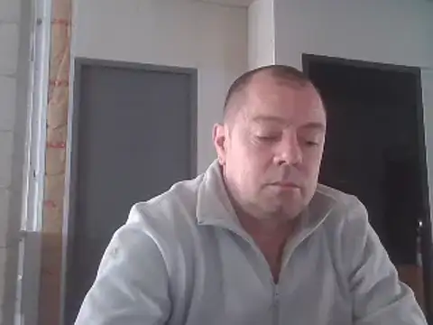 hugoboys4576 online show from 11/10/25, 11:20