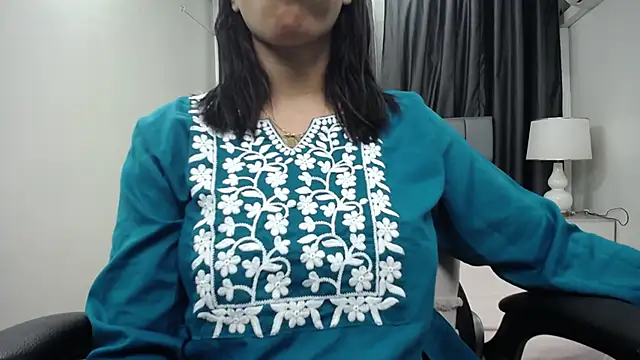 kashvi  online show from 02/14/26, 07:10