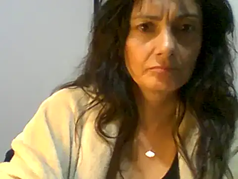 Snapshot of dulcefanny chatting on 05/30/26, 03:47 dulcefanny online show from 05/30/26, 03:47