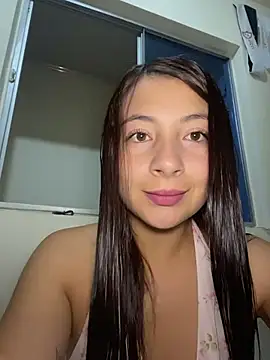 Karlee Grey1 online show from 10/28/25, 02:15