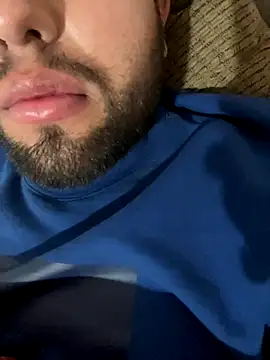 Snapshot of futsam653 chatting on 11/29/25, 12:19 futsam653 online show from 11/29/25, 12:19