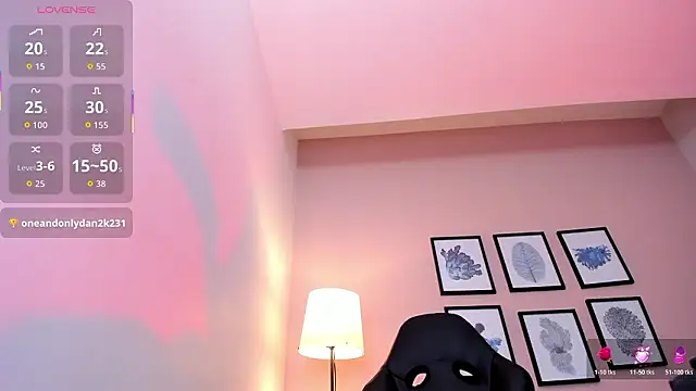 Snapshot of Jenniekim_18 chatting on 03/08/26, 12:09 Jenniekim 18 online show from 03/08/26, 12:09