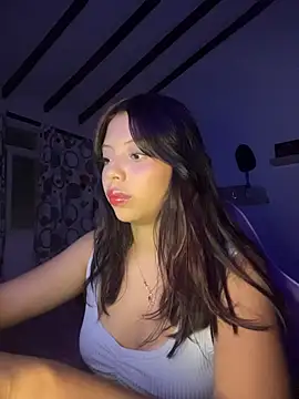 Snapshot of Kitty_Cum2 chatting on 12/05/25, 12:30 Kitty Cum2 online show from 12/05/25, 12:30