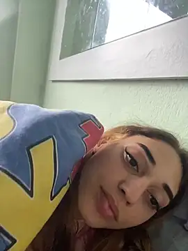 Snapshot of loirinhaaa chatting on 10/21/25, 07:36 loirinhaaa online show from 10/21/25, 07:36