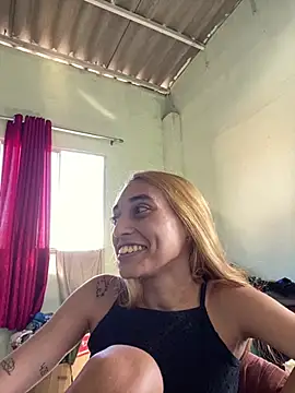 Snapshot of loirinhaaa chatting on 03/07/26, 06:16 loirinhaaa online show from 03/07/26, 06:16