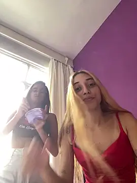 Snapshot of loirinhaaa chatting on 04/05/26, 06:49 loirinhaaa online show from 04/05/26, 06:49