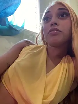 Snapshot of loirinhaaa chatting on 04/09/26, 06:57 loirinhaaa online show from 04/09/26, 06:57