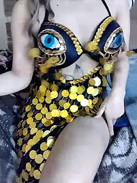 shahinaz-123 online show from 02/18/26, 10:44