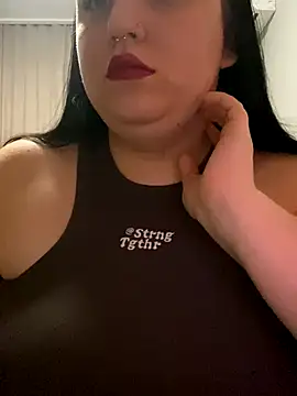 Ellainaaa online show from 10/17/25, 10:34