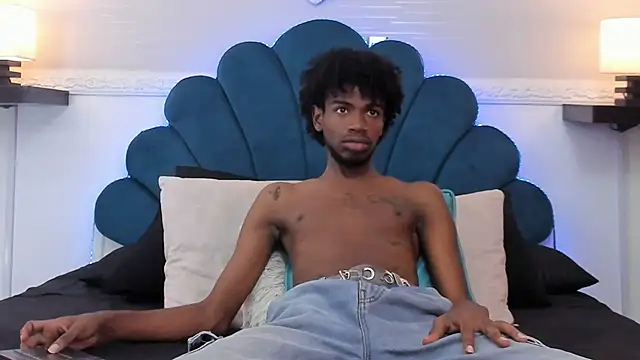 Snapshot of AllexJacob chatting on 10/04/25, 01:09 AllexJacob online show from 10/04/25, 01:09