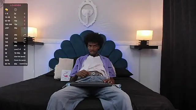 Snapshot of AllexJacob chatting on 10/08/25, 01:09 AllexJacob online show from 10/08/25, 01:09