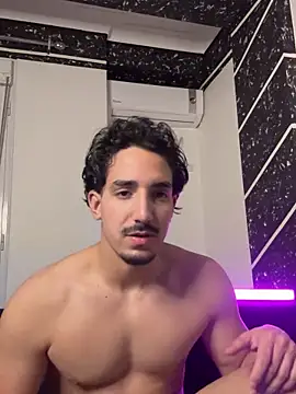 Snapshot of fuck___boyy chatting on 03/31/26, 01:11 fuck boyy online show from 03/31/26, 01:11