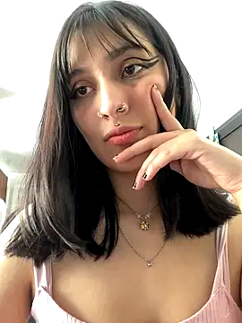 Snapshot of Scarlett_Millerw chatting on 11/04/25, 02:05 Scarlett Millerw online show from 11/04/25, 02:05